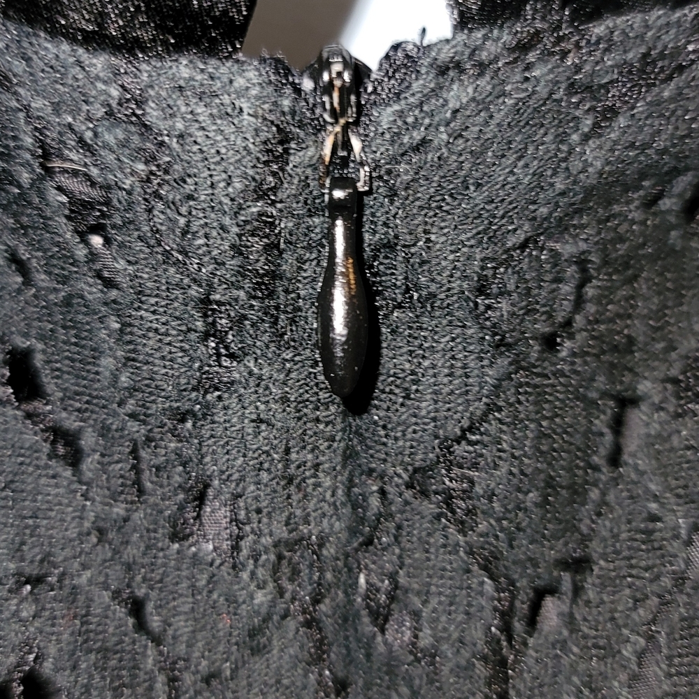 Twenty one Little Black lace dress ribbon waist  sleeveless, zippered, lined - Picture 5 of 13